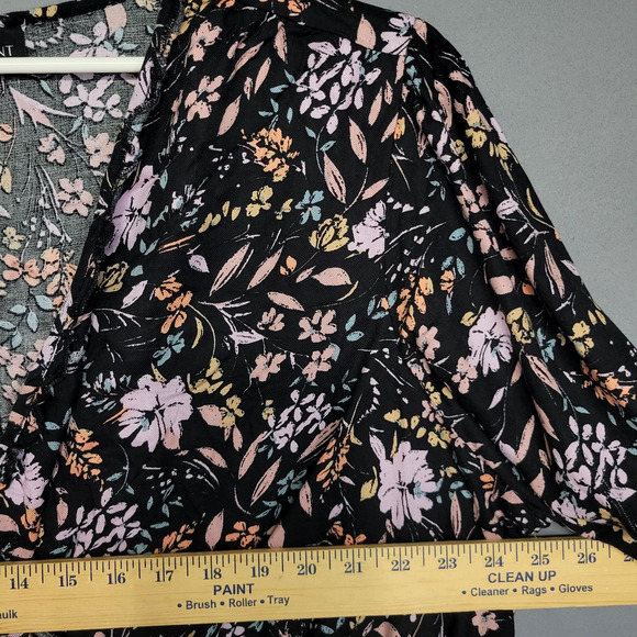 Lane Bryant Top Womens 22/24 Black Floral Surplice Wrap Peplum Long Sleeve Boho - Picture 6 of 12